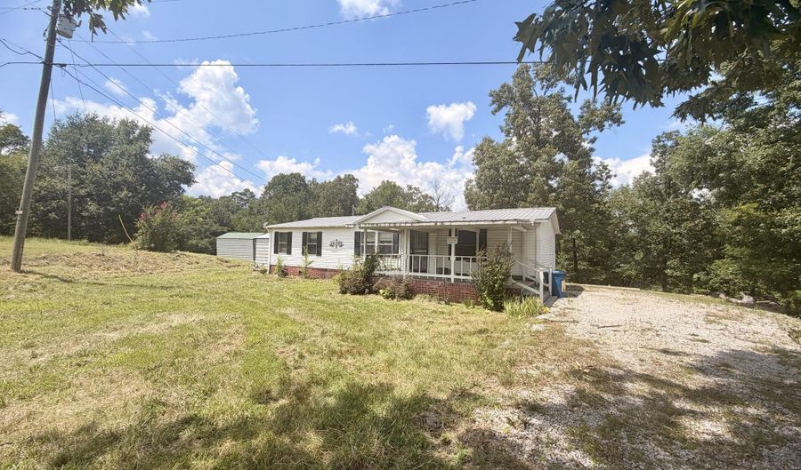 271 S Pkwy, Bethel Springs, TN 38315 - 3 Beds, 2 Bath