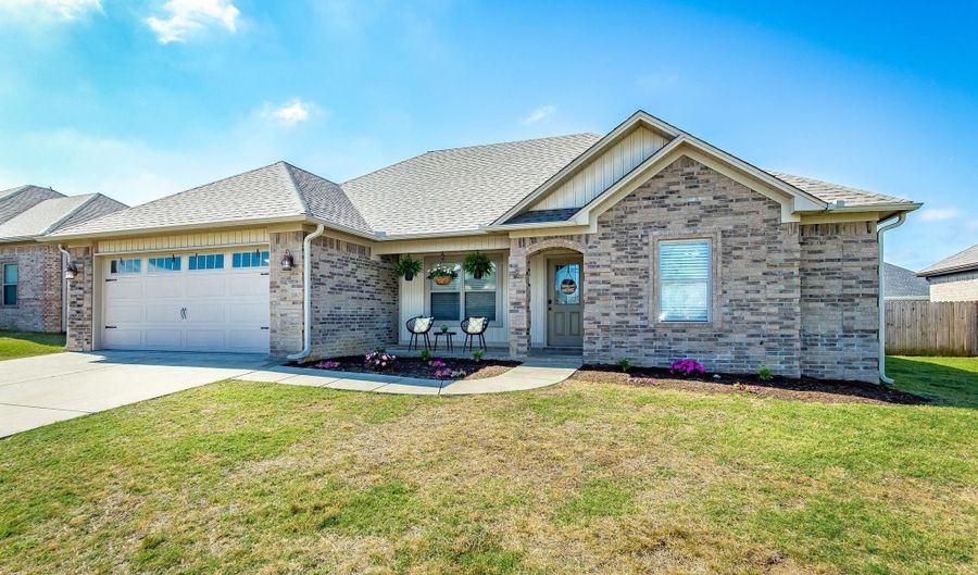 725 Mango Loop, Austin, AR 72007 - 4 Beds, 2 Bath