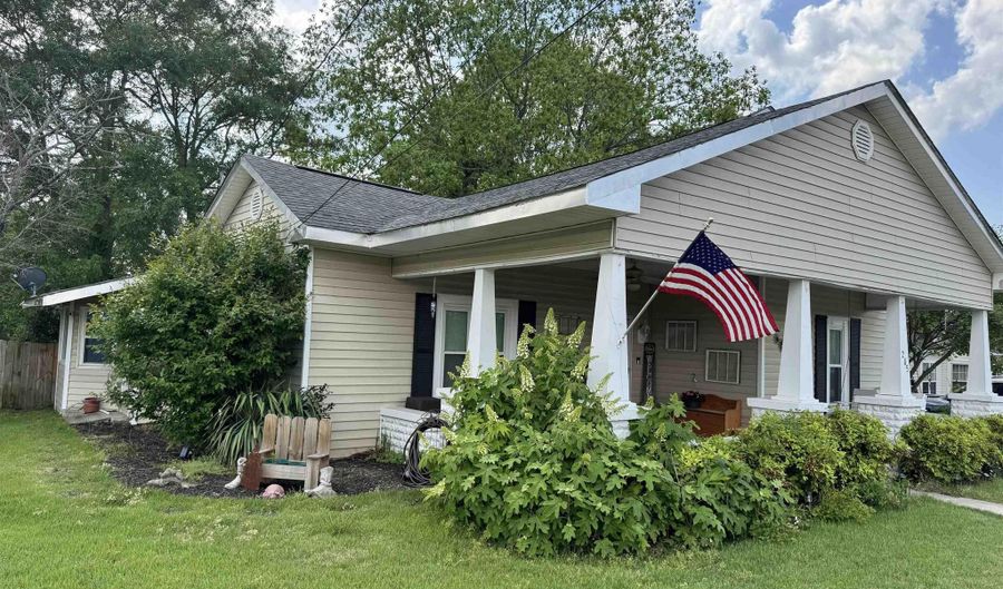 205 E Alabama Ave E, Albertville, AL 35950 - 2 Beds, 1 Bath