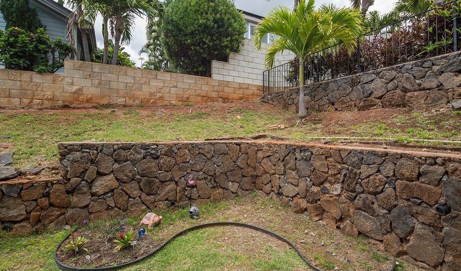 92-1098 Painiu Pl, Kapolei, HI 96707 - 4 Beds, 3 Bath