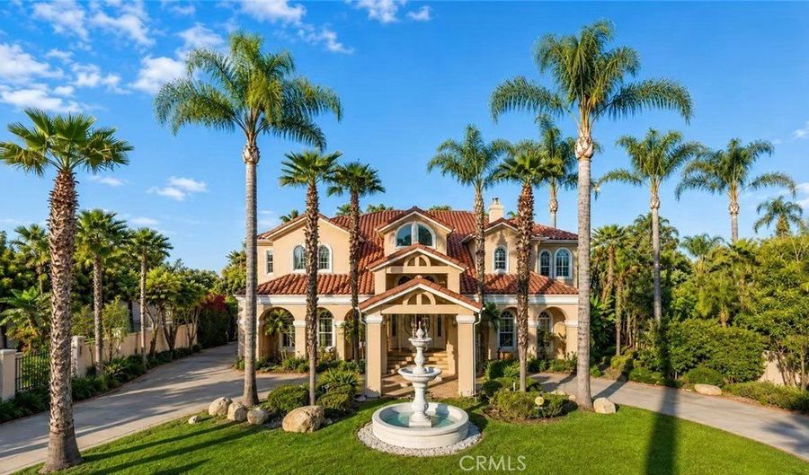 2000 S 2nd, Arcadia, CA 91006 - 6 Beds, 5 Bath