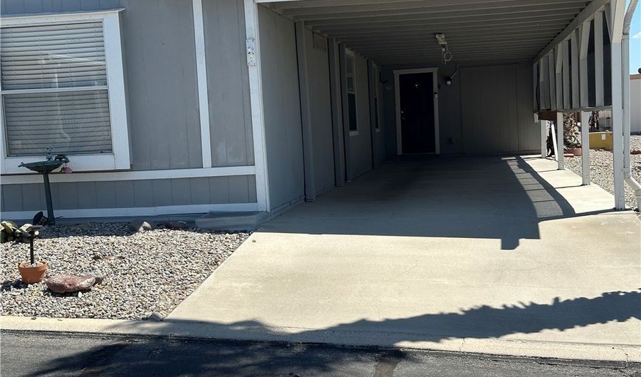 2960 Silver Creek Rd 168, Bullhead City, AZ 86442 - 2 Beds, 3 Bath