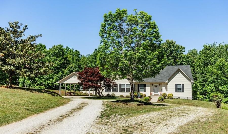 119 S Fork Rd, Appomattox, VA 24522 - 3 Beds, 3 Bath