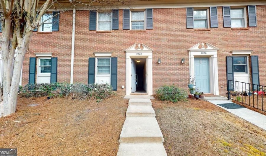 2828 Webb Brg, Alpharetta, GA 30009 - 2 Beds, 3 Bath