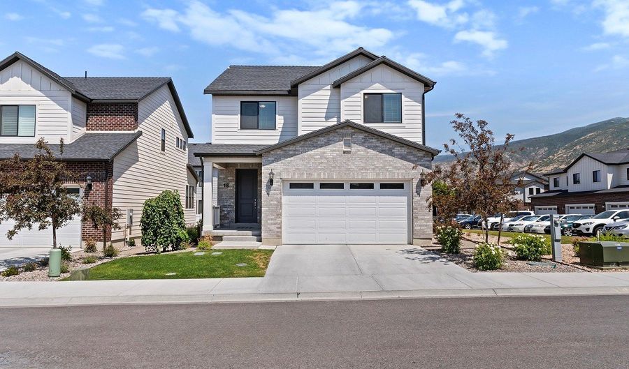 18 W LADY, Bountiful, UT 84010 - 5 Beds, 4 Bath