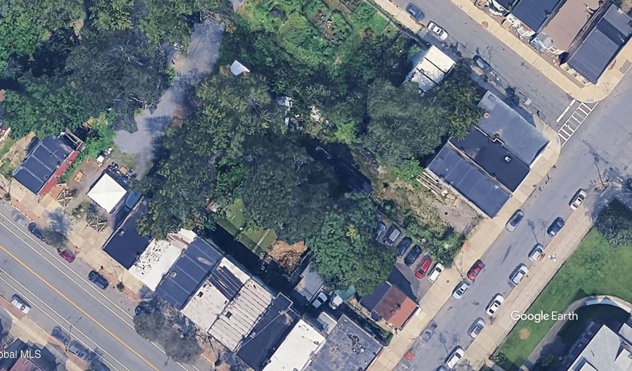 161 N Lake Ave, Albany, NY 12206 - 0 Beds, 0 Bath
