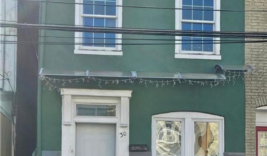 30 N 2nd St 2, Allentown, PA 18101 - 4 Beds, 2 Bath