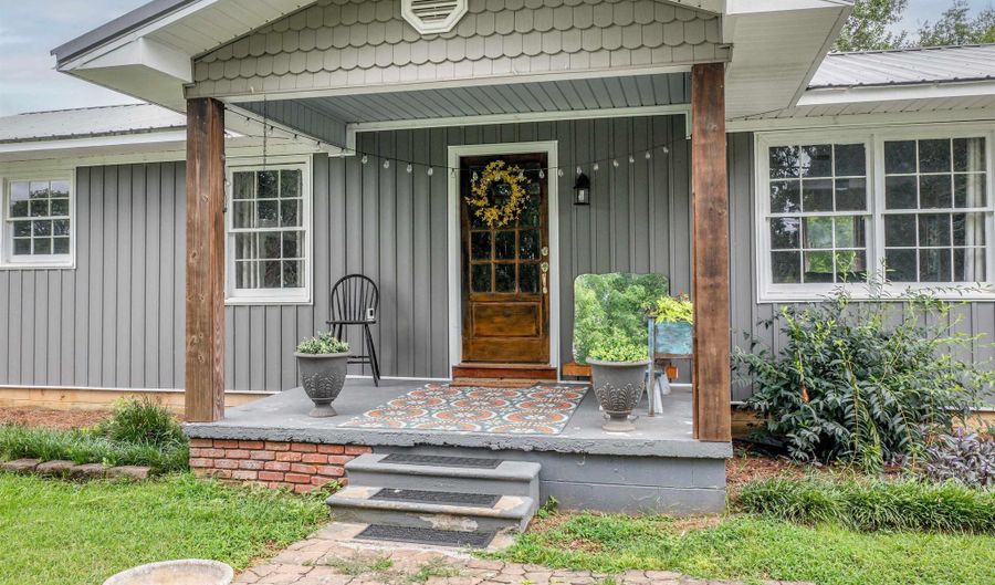 574 ALLEN Ln, Alexandria, AL 36250 - 3 Beds, 2 Bath