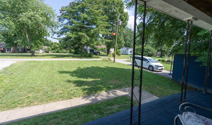 405 Ridge Ave, Aurora, IN 47001 - 4 Beds, 4 Bath