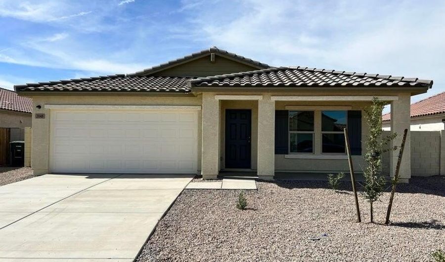 2048 E VELVET Pl, Casa Grande, AZ 85122 - 4 Beds, 2 Bath