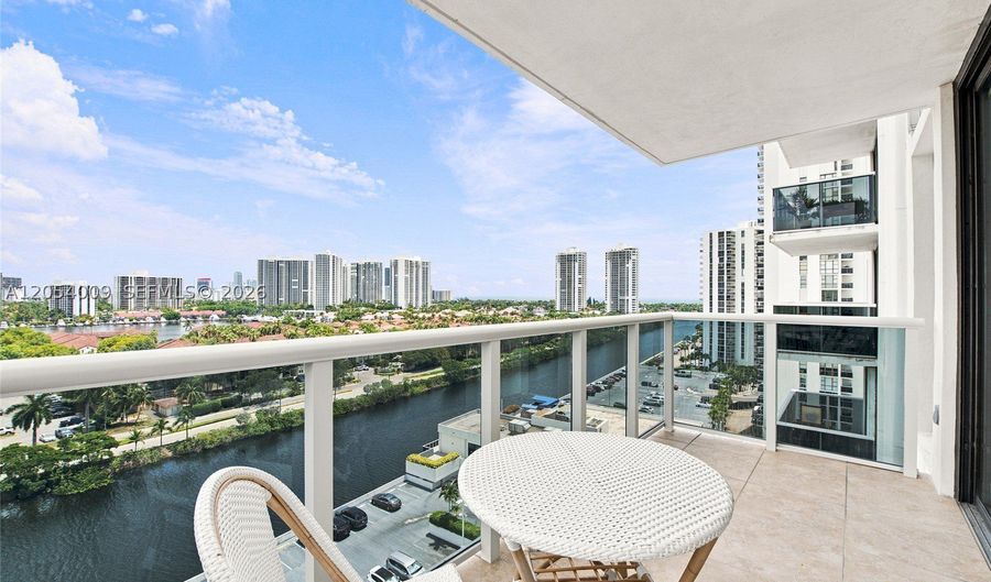 3625 N Country Club Dr 1210, Aventura, FL 33180 - 2 Beds, 2 Bath