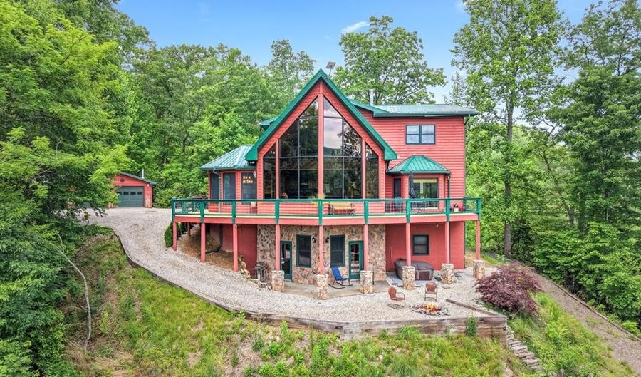 1188 Tobacco Branch Rd, Almond, NC 28702 - 4 Beds, 4 Bath