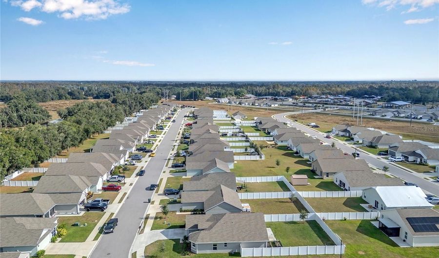 1895 THOMPSON PRESERVE Blvd, Bartow, FL 33830 - 3 Beds, 2 Bath