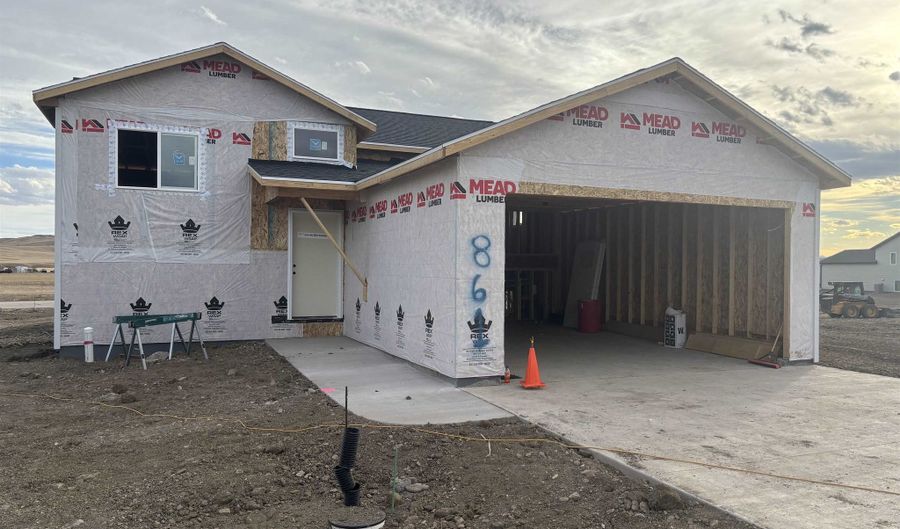 861 Bushnell Ct, Box Elder, SD 57719 - 3 Beds, 2 Bath