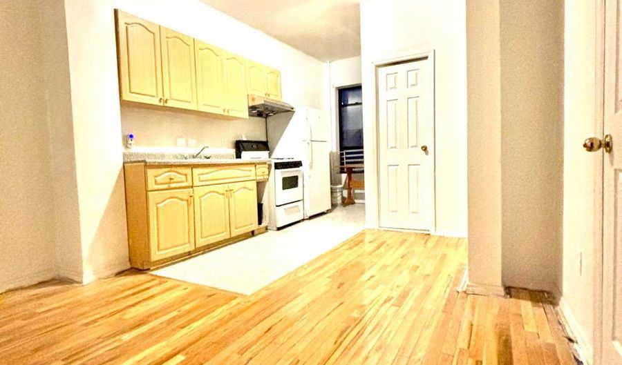 2409 SNYDER Ave, Brooklyn, NY 11226 - 2 Beds, 1 Bath