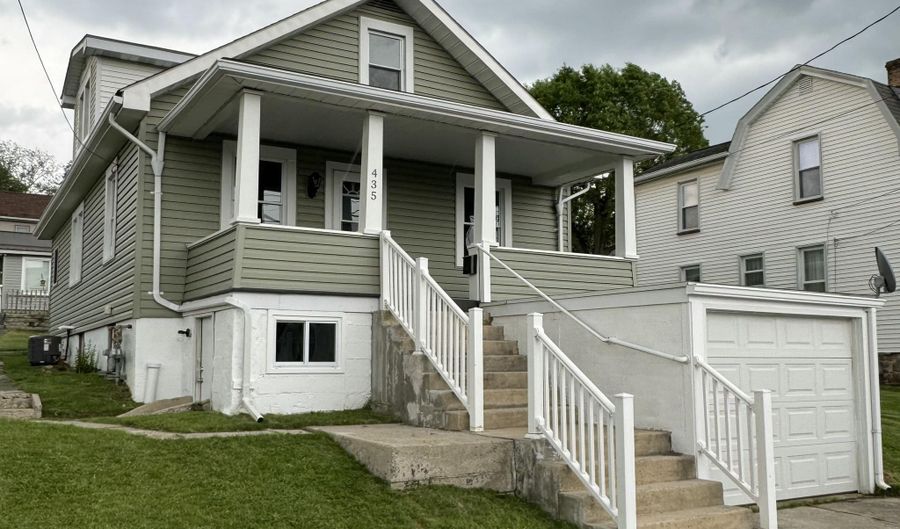435 Baynton Ave, Altoona, PA 16602 - 3 Beds, 2 Bath