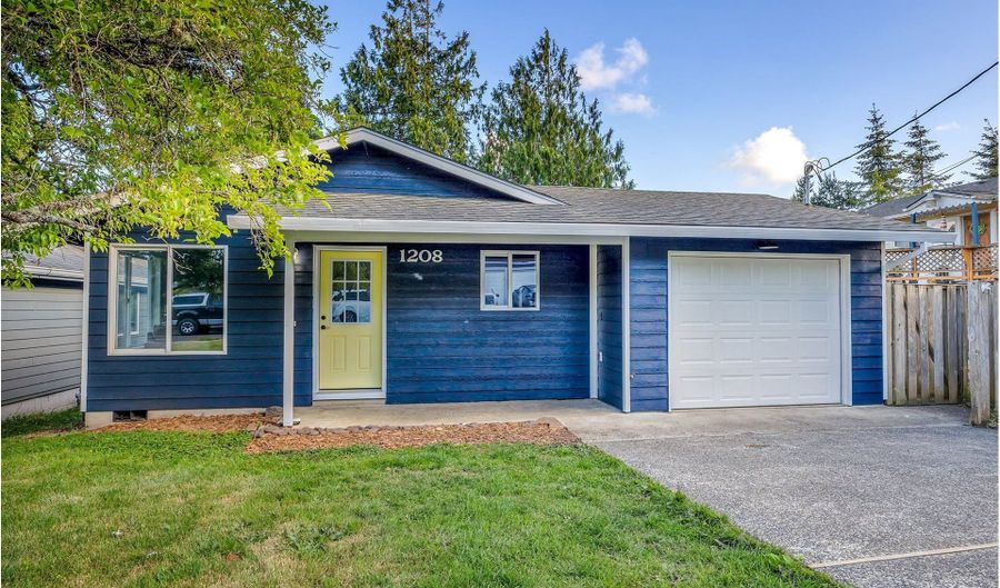 1208 ALAMEDA Ave, Astoria, OR 97103 - 3 Beds, 1 Bath