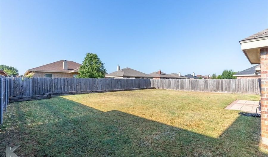 281 Lollipop Trl, Abilene, TX 79602 - 3 Beds, 2 Bath