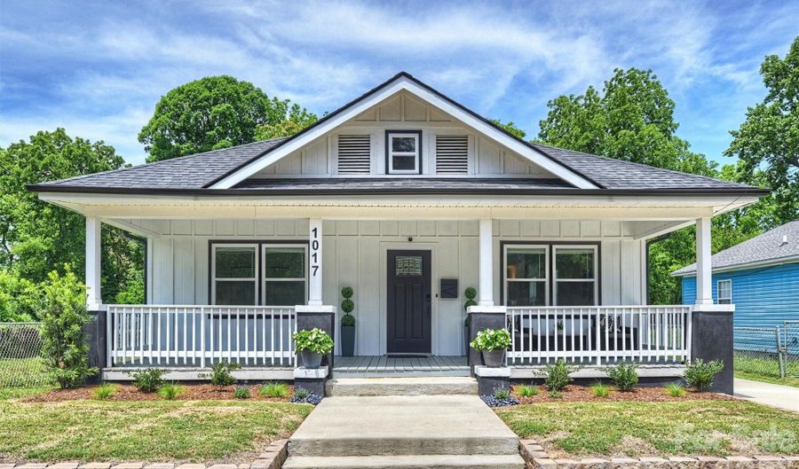 1017 Pegram St, Charlotte, NC 28205 - 3 Beds, 2 Bath