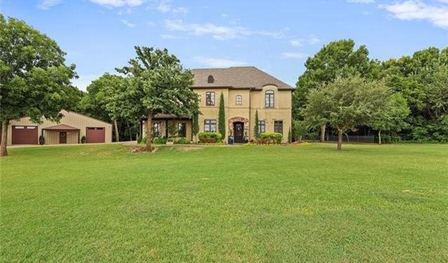 87 Tuscan Rd, Ardmore, OK 73401 - 5 Beds, 4 Bath