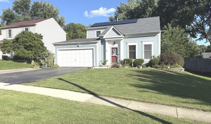 1525 Teri Ln, Algonquin, IL 60102 - 3 Beds, 2 Bath