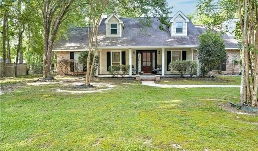 21360 STIRE St, Abita Springs, LA 70420 - 3 Beds, 2 Bath