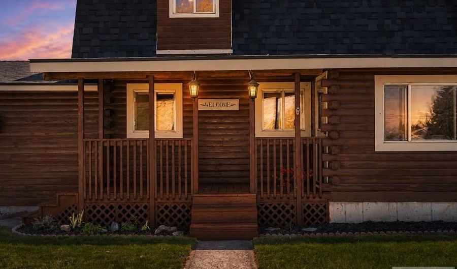 91 W 100 N, Blackfoot, ID 83221 - 7 Beds, 2 Bath
