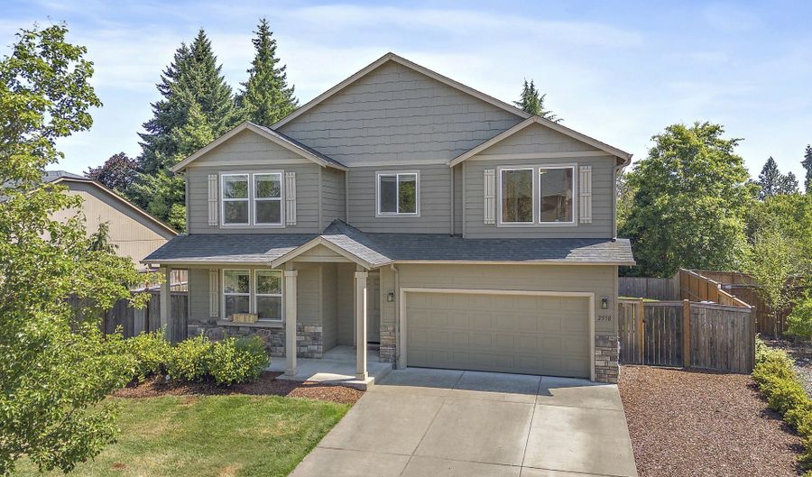 2558 NW WHITE OAK Ave, Albany, OR 97321 - 5 Beds, 3 Bath