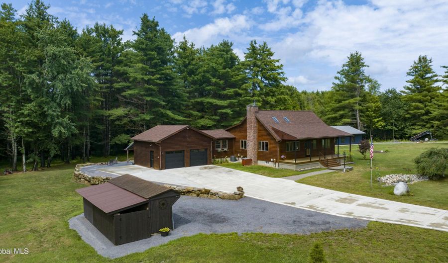 1200 Rocky Ridge Rd, Amsterdam, NY 12010 - 3 Beds, 2 Bath
