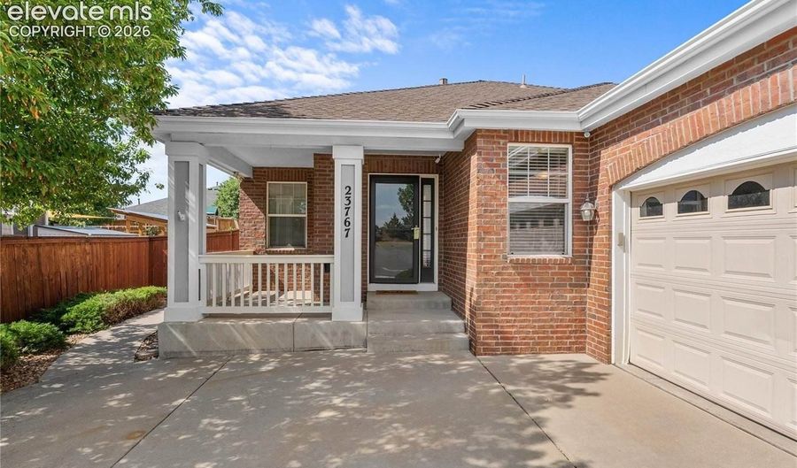 23767 E Bellewood Dr, Aurora, CO 80016 - 4 Beds, 3 Bath