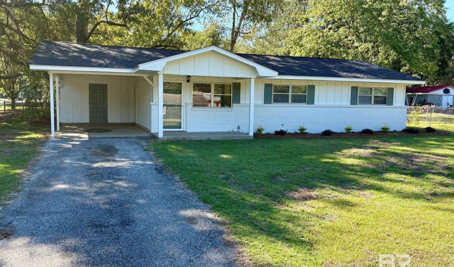 1701 Auburn Ave, Bay Minette, AL 36507 - 3 Beds, 1 Bath