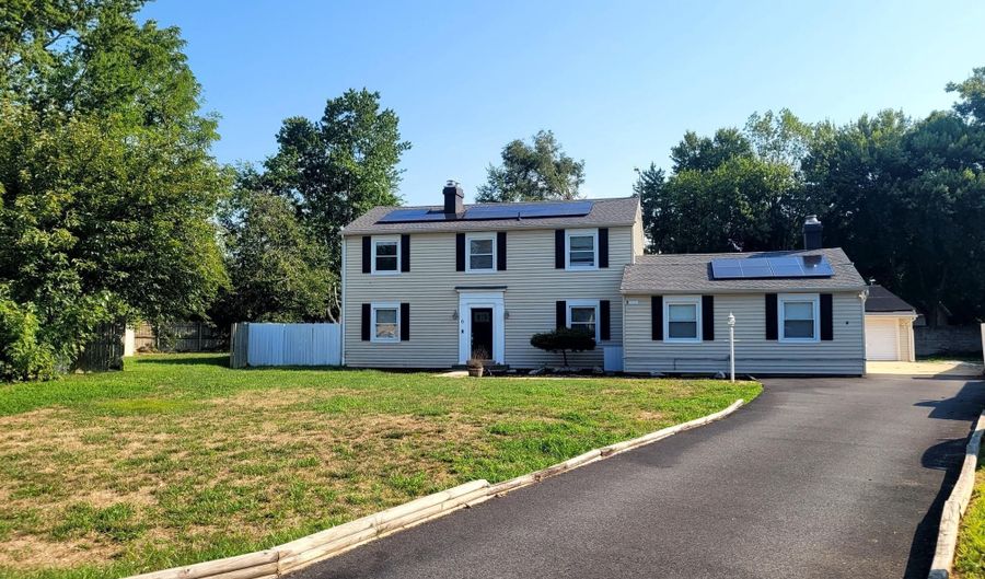 6 TUDOR Ct, Dover, DE 19901 - 4 Beds, 3 Bath
