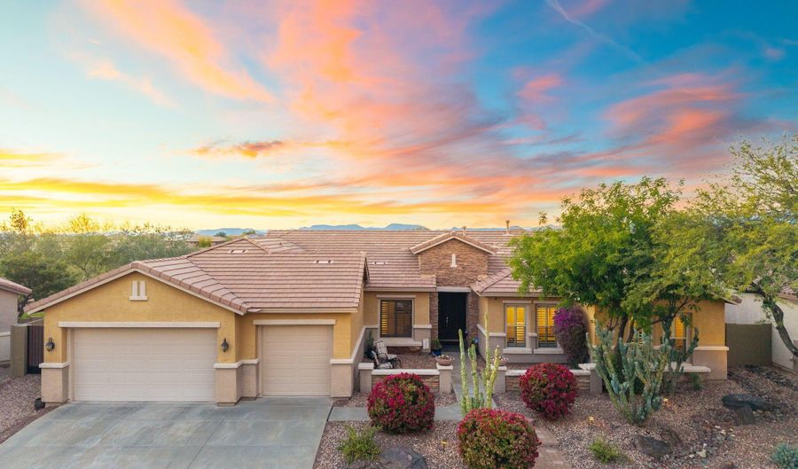 40114 N NOBLE HAWK Ct, Anthem, AZ 85086 - 4 Beds, 2 Bath