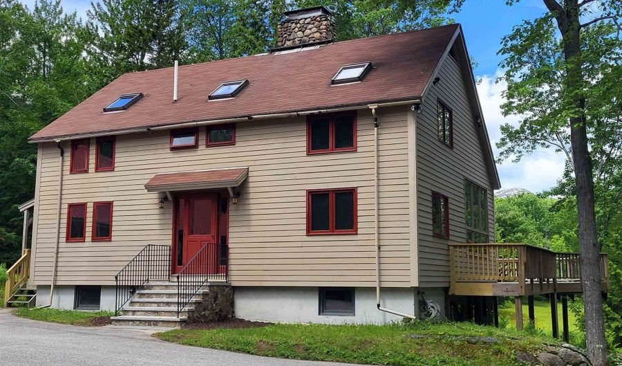 269 Knowles Hill Rd, Alexandria, NH 03222 - 3 Beds, 3 Bath