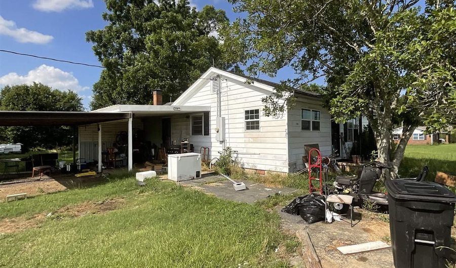 1144 Highway 64 W, Beebe, AR 72012 - 3 Beds, 1 Bath