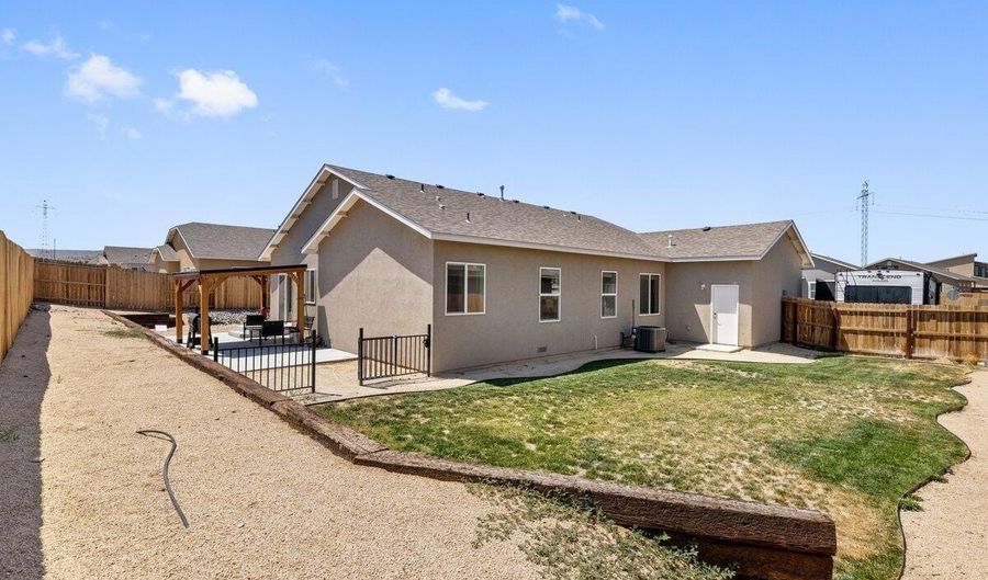 1332 Serenity Cir, Fernley, NV 89408 - 3 Beds, 2 Bath