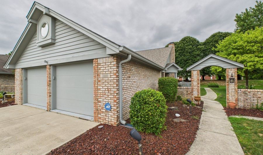 2440 Sagamore Dr, Anderson, IN 46011 - 3 Beds, 2 Bath