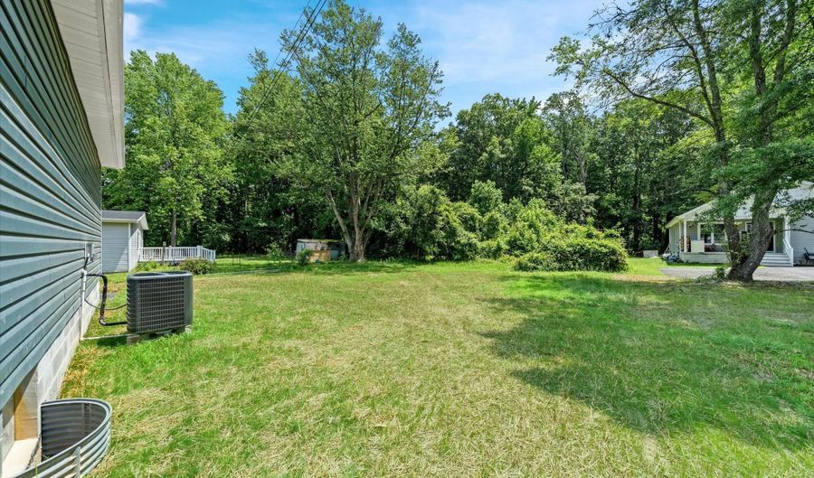 1358 W COLLEGE Rd, Dover, DE 19904 - 3 Beds, 2 Bath