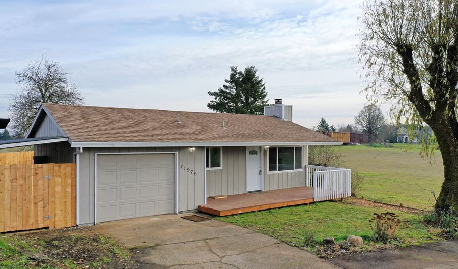 41976 NW WILKES St, Banks, OR 97106 - 3 Beds, 1 Bath
