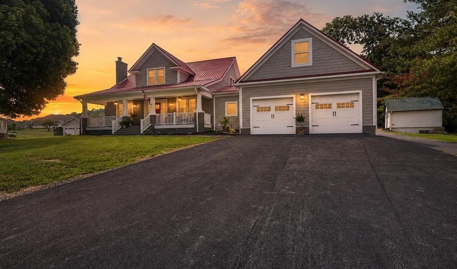 20274 Vances Ml, Abingdon, VA 24211 - 4 Beds, 3 Bath