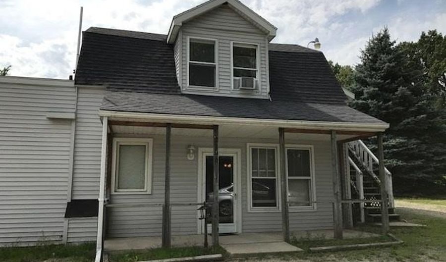 2200 E Gier, Adrian, MI 49221 - 3 Beds, 1 Bath