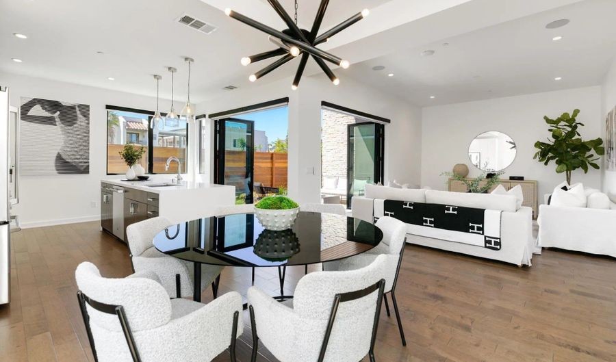 731 Valley Ave, Solana Beach, CA 92075 - 3 Beds, 3 Bath