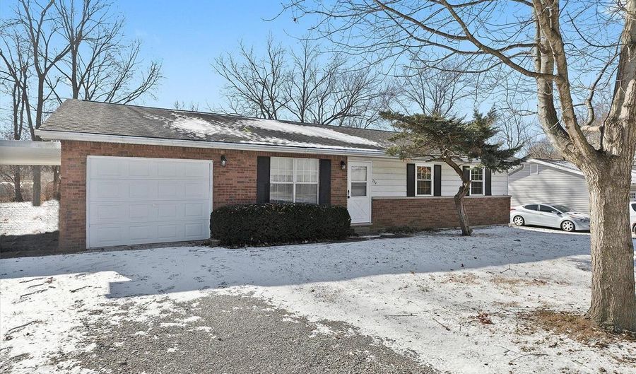 732 Lake Ave, Collinsville, IL 62234 - 3 Beds, 1 Bath