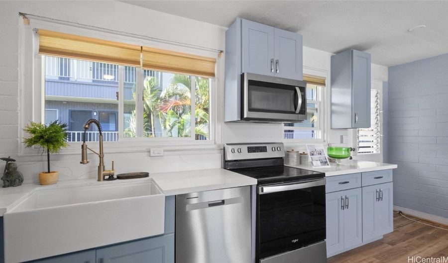 75 Kihapai St 12, Kailua, HI 96734 - 1 Beds, 1 Bath