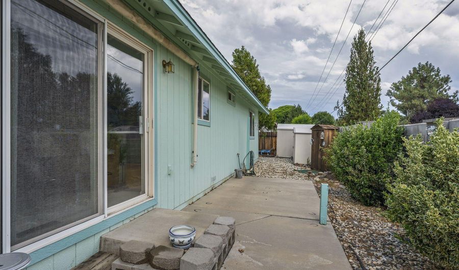 1335 E Marion Russell Dr, Gardnerville, NV 89410 - 3 Beds, 2 Bath