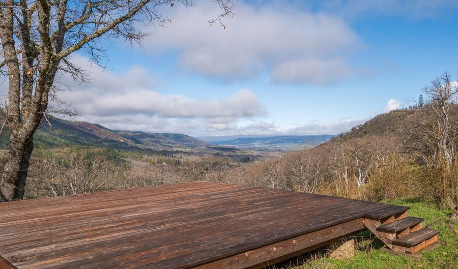 3727 Old Siskiyou Hwy, Ashland, OR 97520 - 0 Beds, 0 Bath