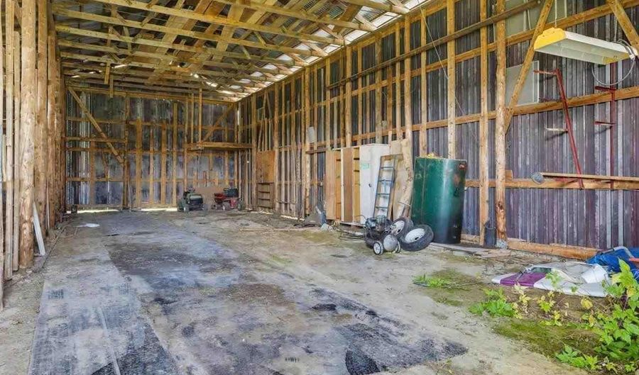 41302 HWY 65, Nashwauk, MN 55769 - 3 Beds, 2 Bath