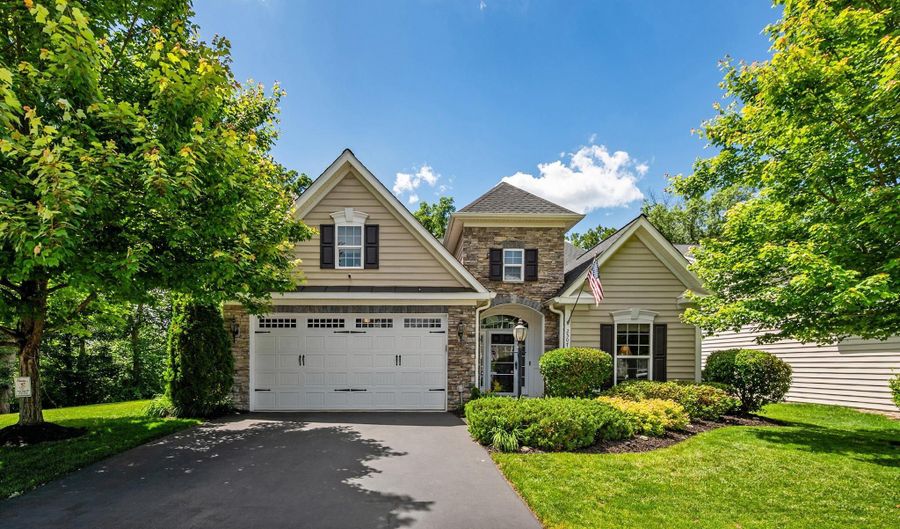 25079 CHAFEE Cir, Aldie, VA 20105 - 4 Beds, 3 Bath
