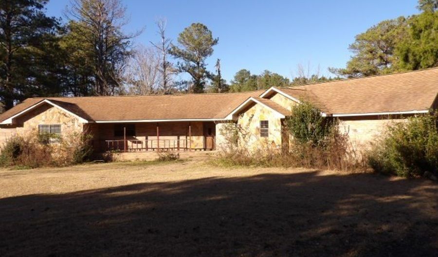 8437 Glisson Rd, Andalusia, AL 36421 - 3 Beds, 2 Bath