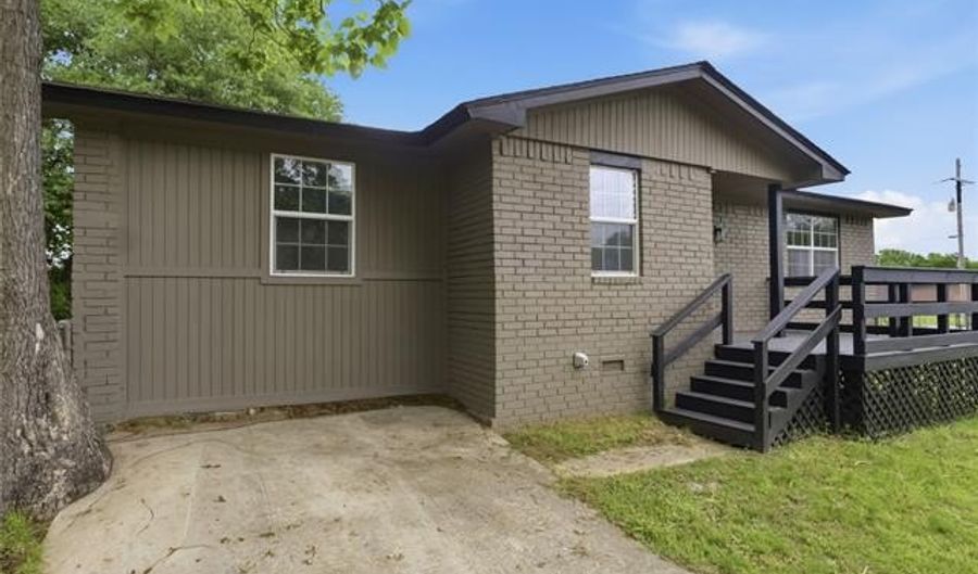 271 E 2nd, Atoka, OK 74525 - 3 Beds, 2 Bath